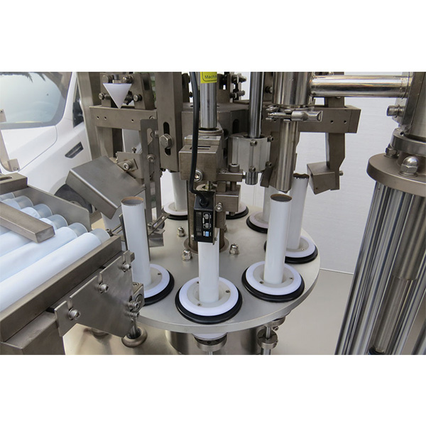 Гутлын автомат өнгөлгөөтэй зөөлөн хоолой дүүргэх битүүмжлэх машин